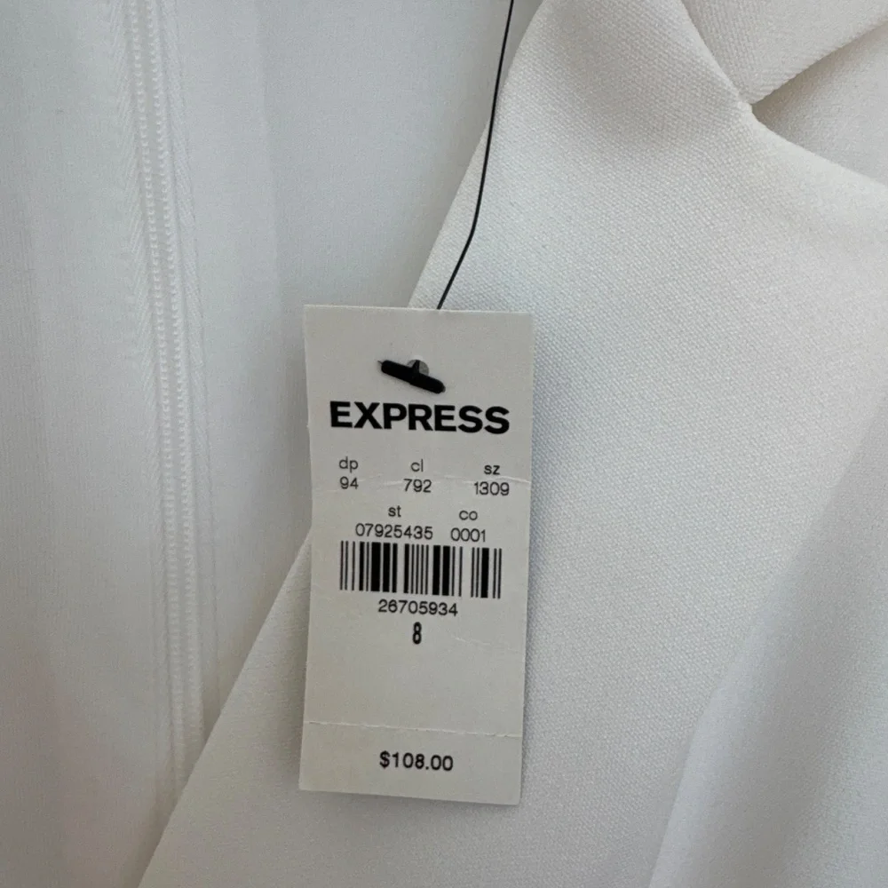 Express Jumper - Picture 4 of 4